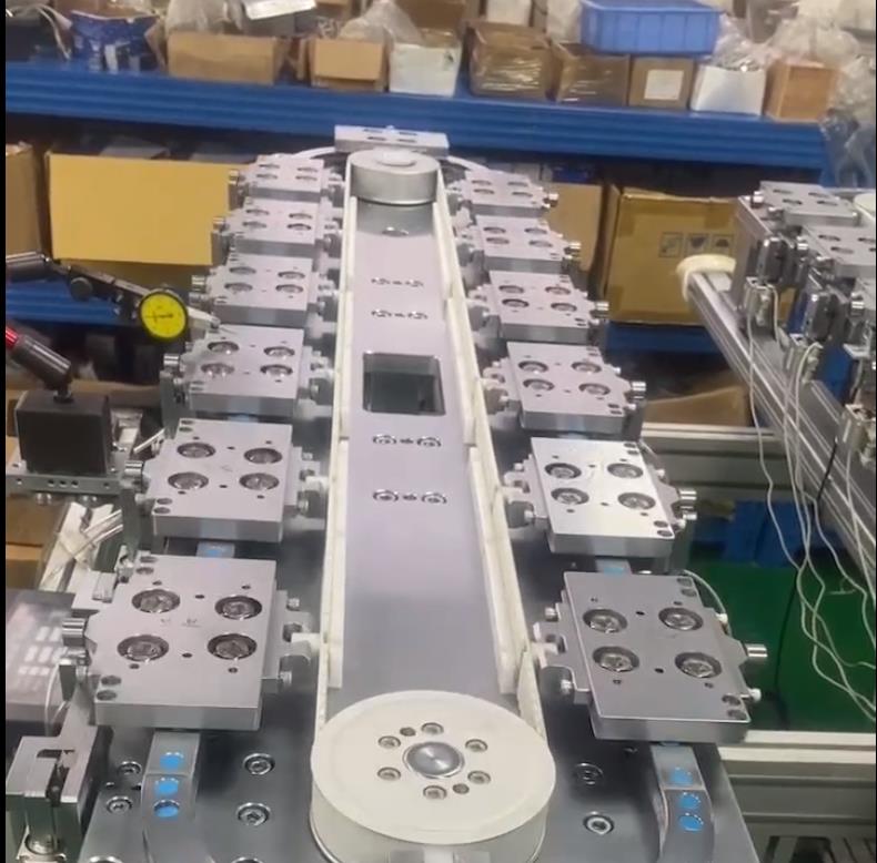 环形轨道流水线